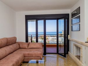 23681174-Ferienwohnung-5-Torremolinos-300x225-1