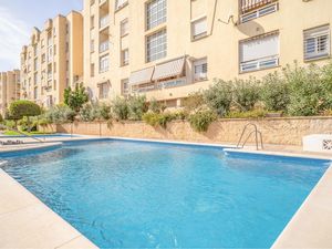 23758236-Ferienwohnung-4-Torremolinos-300x225-0