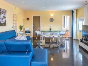 23746015-Ferienwohnung-6-Torremolinos-300x225-1