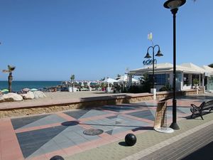 24045638-Ferienwohnung-4-Torremolinos-300x225-1