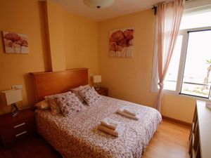 24045638-Ferienwohnung-4-Torremolinos-300x225-3