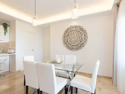 DiningRoom DiningRoom