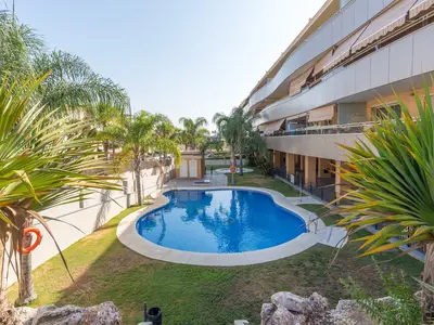 PoolOfHouse