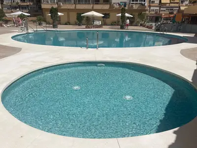 PoolOfHouse