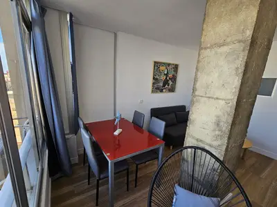 DiningRoom