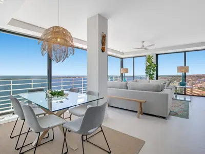 DiningRoom