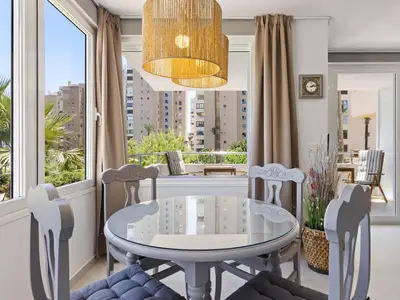 DiningRoom