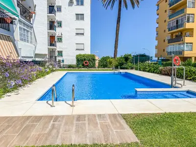 PoolOfHouse