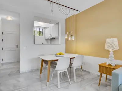 DiningRoom