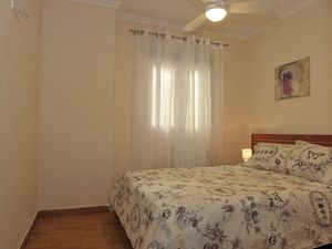 22441485-Ferienwohnung-2-Torrevieja-300x225-5