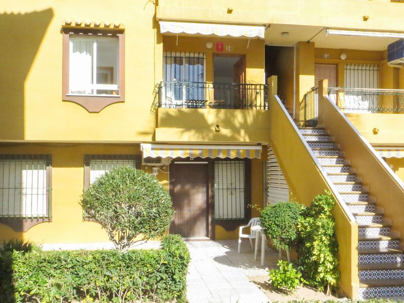 23742459-Ferienwohnung-4-Torrevieja-800x600-0