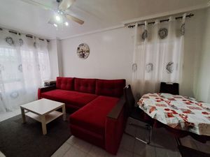 22476235-Ferienwohnung-6-Torrevieja-300x225-1