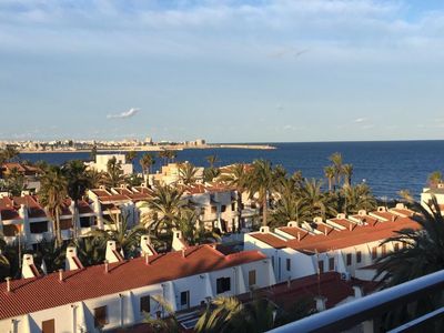 hervorragende Aussicht auf das Meer und die Stadt Torrevieja