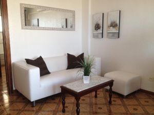 23096823-Ferienwohnung-4-Torrevieja-300x225-5