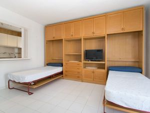 23119615-Ferienwohnung-4-Torrevieja-300x225-1