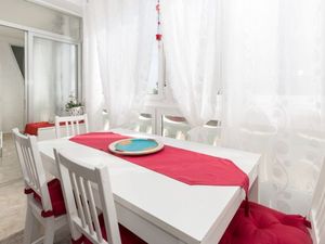 23146849-Ferienwohnung-3-Torrevieja-300x225-5