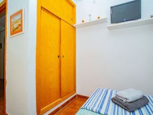 23464274-Ferienwohnung-4-Torrevieja-300x225-4