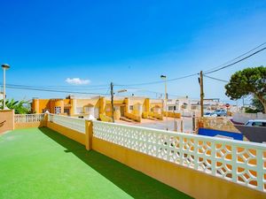 23467980-Ferienwohnung-3-Torrevieja-300x225-4