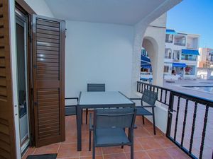 23504703-Ferienwohnung-5-Torrevieja-300x225-5