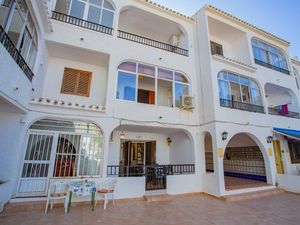 23504703-Ferienwohnung-5-Torrevieja-300x225-2