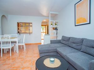 23504703-Ferienwohnung-5-Torrevieja-300x225-1