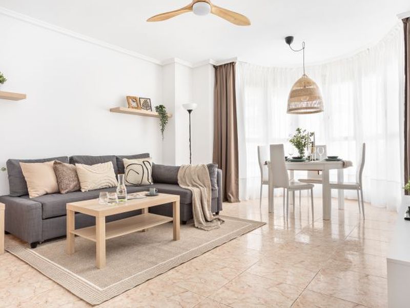 23543662-Ferienwohnung-6-Torrevieja-800x600-0