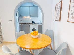 23582171-Ferienwohnung-6-Torrevieja-300x225-4