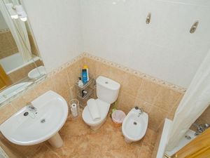 23665902-Ferienwohnung-4-Torrevieja-300x225-4