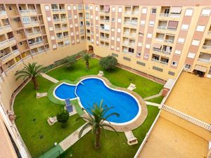 23679386-Ferienwohnung-4-Torrevieja-300x225-3