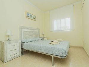 23703940-Ferienwohnung-4-Torrevieja-300x225-1