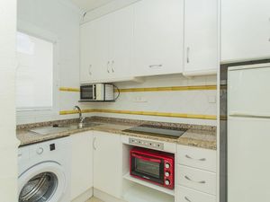 23703940-Ferienwohnung-4-Torrevieja-300x225-3