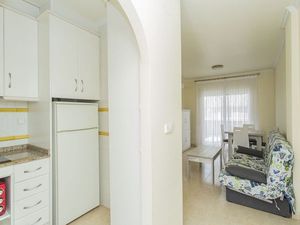 23703940-Ferienwohnung-4-Torrevieja-300x225-2