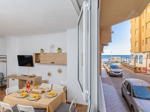 23914178-Ferienwohnung-5-Torrevieja-300x225-1