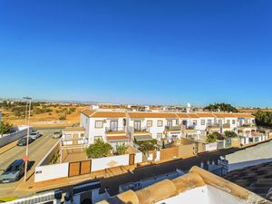 23918864-Ferienwohnung-4-Torrevieja-300x225-4