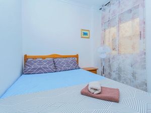 Ferienwohnung für 5 Personen (68 m²) in Torrevieja