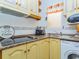 23989886-Ferienwohnung-5-Torrevieja-300x225-3