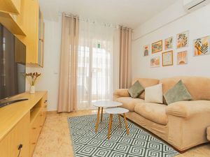 23993053-Ferienwohnung-4-Torrevieja-300x225-1