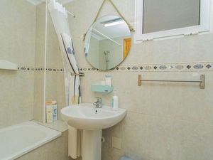 23994932-Ferienwohnung-4-Torrevieja-300x225-3