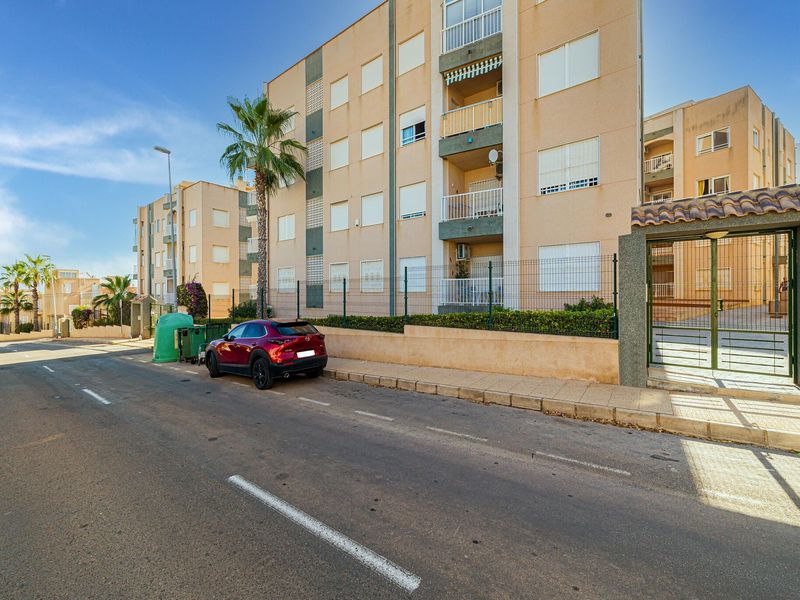 23461588-Ferienwohnung-4-Torrevieja-800x600-0