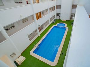 23494132-Ferienwohnung-4-Torrevieja-300x225-4