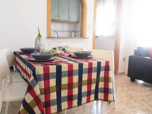 23739702-Ferienwohnung-4-Torrevieja-300x225-4