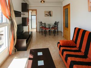 23742225-Ferienwohnung-5-Torrevieja-300x225-3