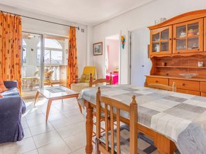 23744504-Ferienwohnung-4-Torrevieja-300x225-2