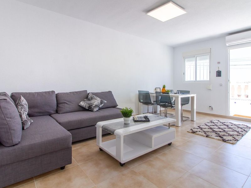 23747377-Ferienwohnung-4-Torrevieja-800x600-0