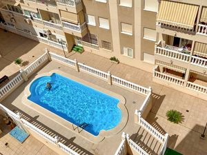 23748257-Ferienwohnung-4-Torrevieja-300x225-5