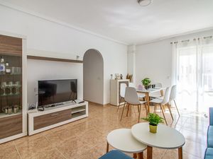 23756558-Ferienwohnung-7-Torrevieja-300x225-4