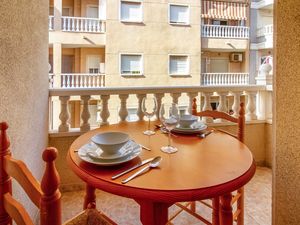 23758128-Ferienwohnung-4-Torrevieja-300x225-0