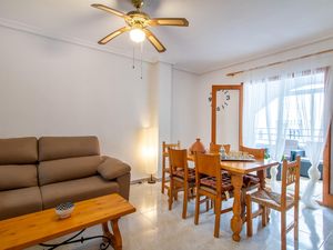 23761179-Ferienwohnung-6-Torrevieja-300x225-2