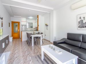 23761398-Ferienwohnung-4-Torrevieja-300x225-3