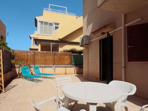 23763794-Ferienwohnung-4-Torrevieja-300x225-1